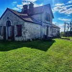 Du Grand Frene Nyaraló