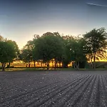 Semesterbostad Du Grand Frene Orrouy