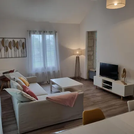 Du Grand Frêne Casa de Férias