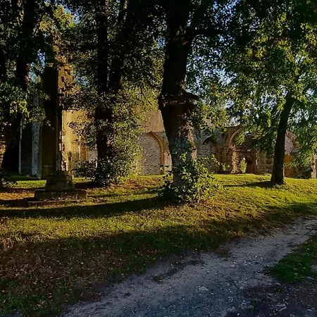 Du Grand Frêne Casa de Férias *