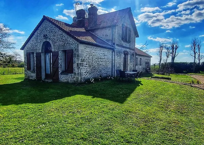 Du Grand Frene Holiday home